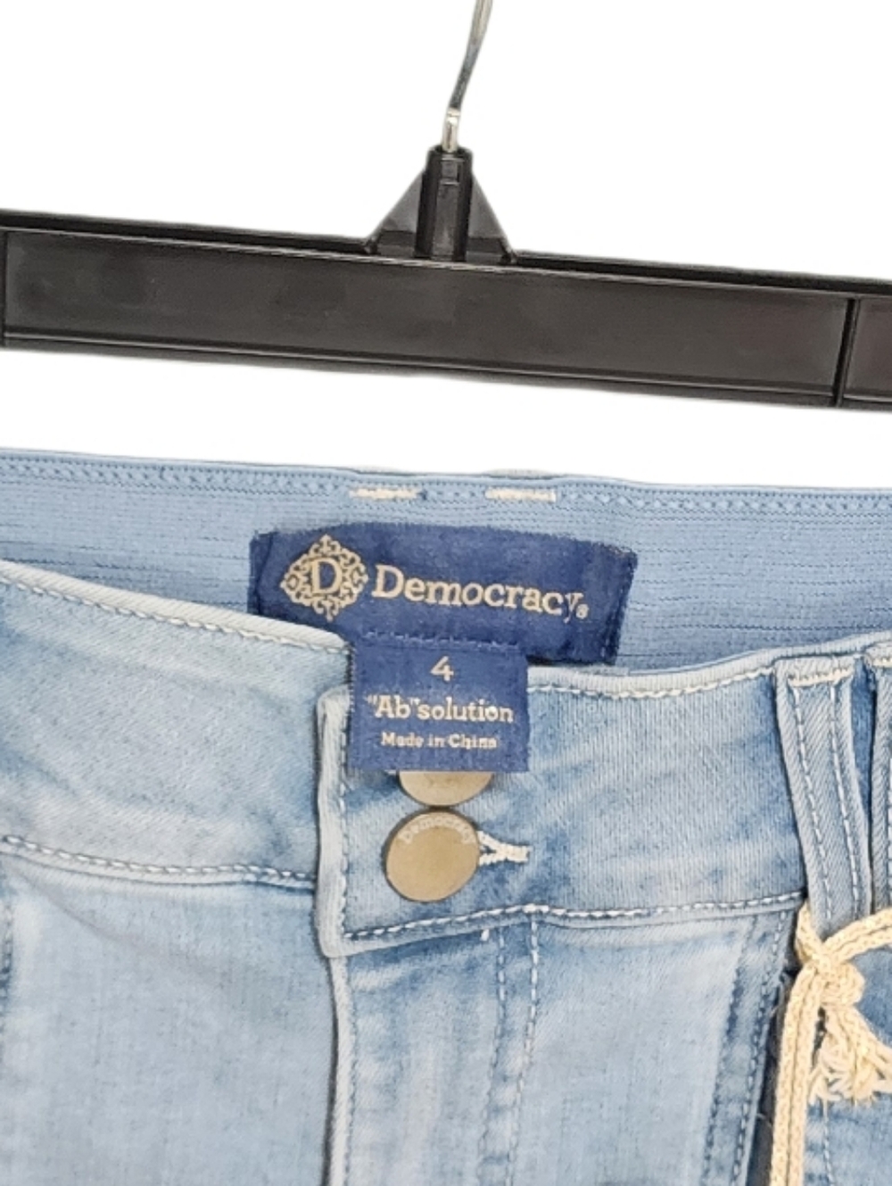 Democracy 4.5" Denim Utility Shorts Stretch High Rise Ab Solution Light Blue 4 - Picture 3 of 9